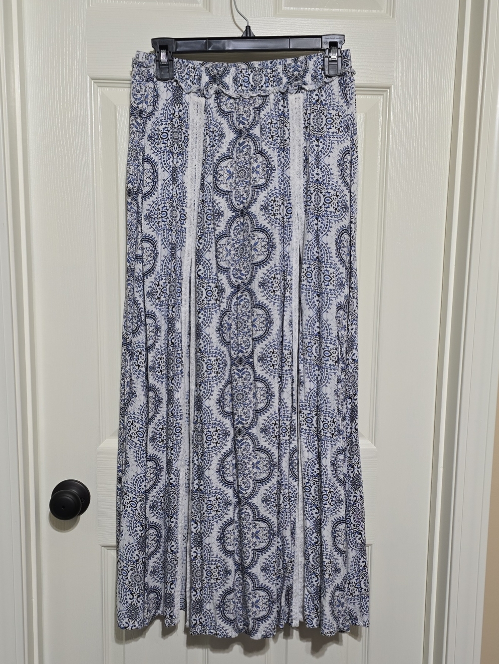 EARTHBOUND Navy and White Printed Maxi Skirt